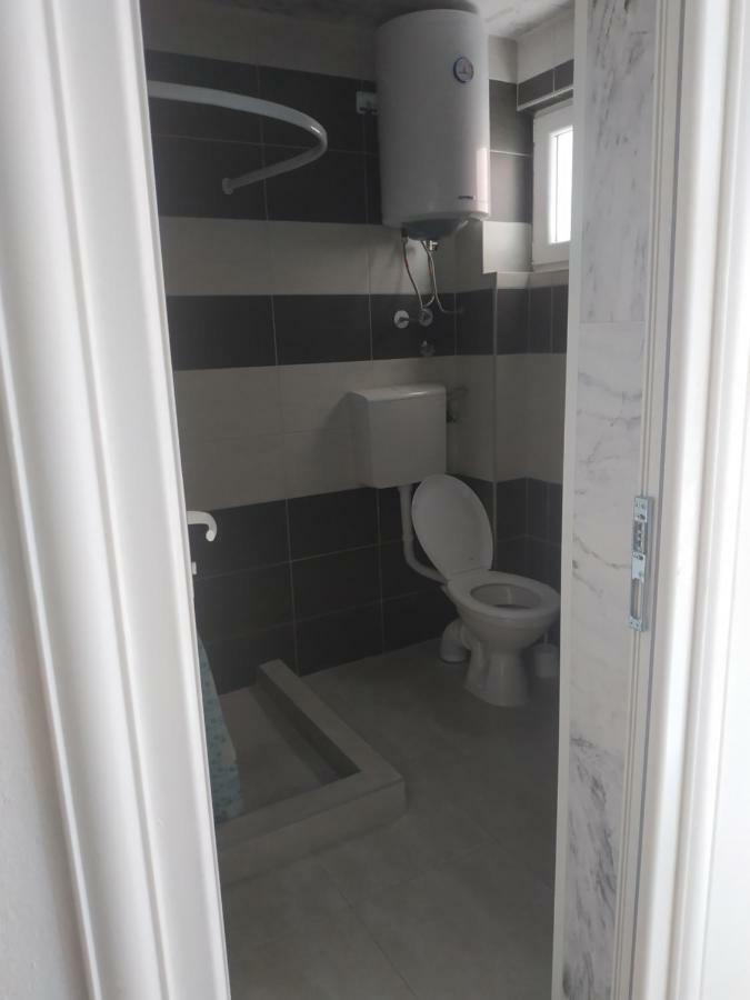 Alise Apartman Bar Kültér fotó