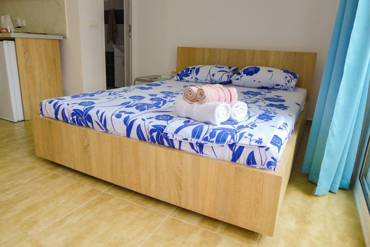 Alise Apartman Bar Kültér fotó