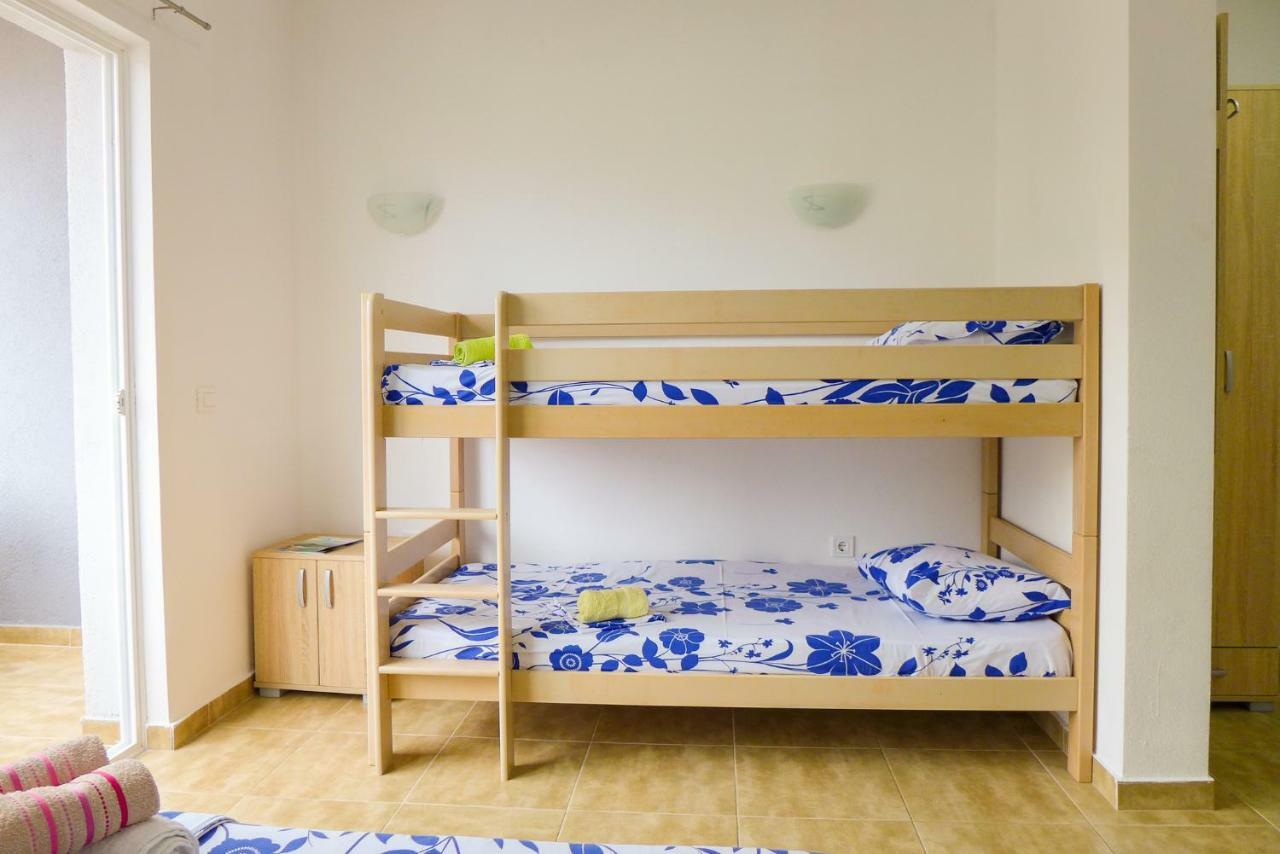 Alise Apartman Bar Kültér fotó