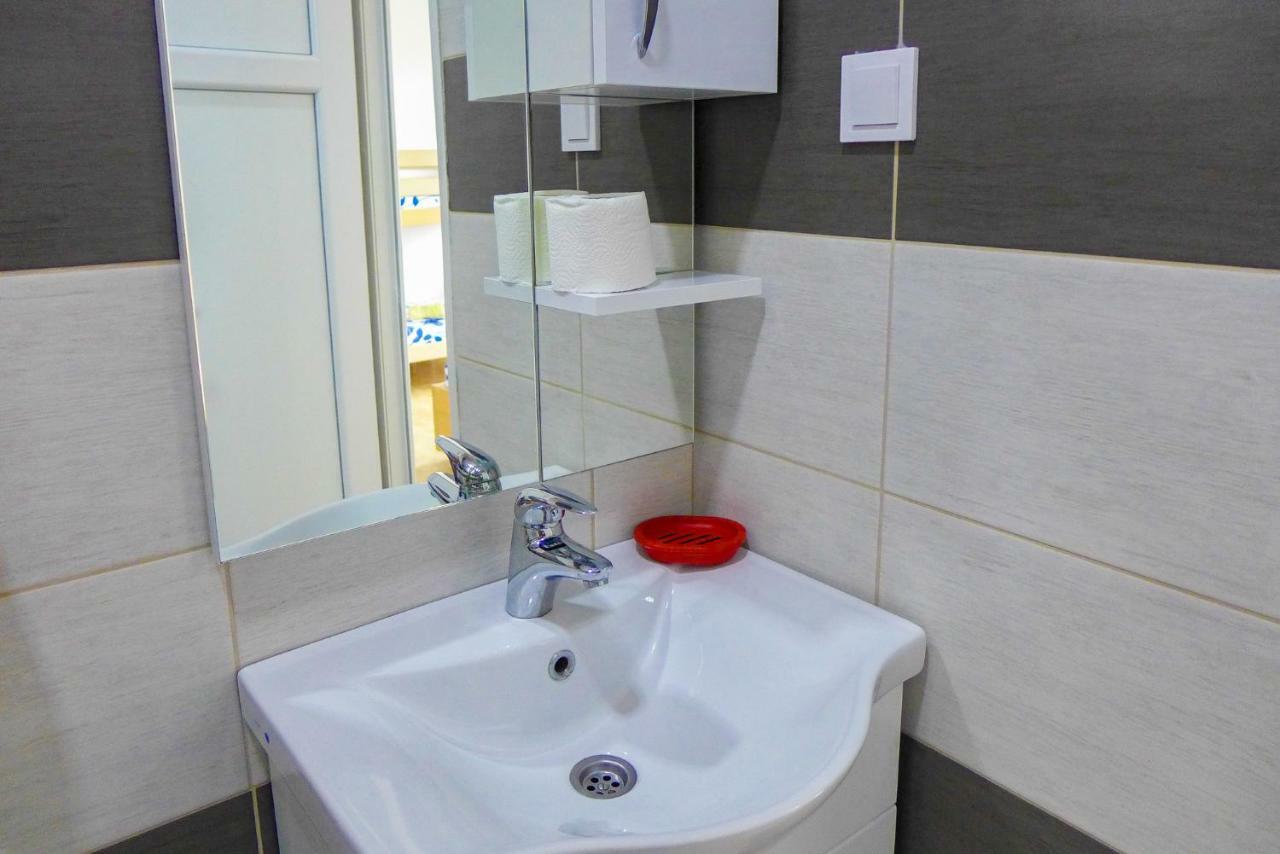 Alise Apartman Bar Kültér fotó