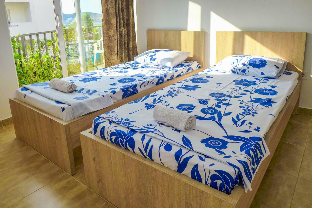 Alise Apartman Bar Kültér fotó